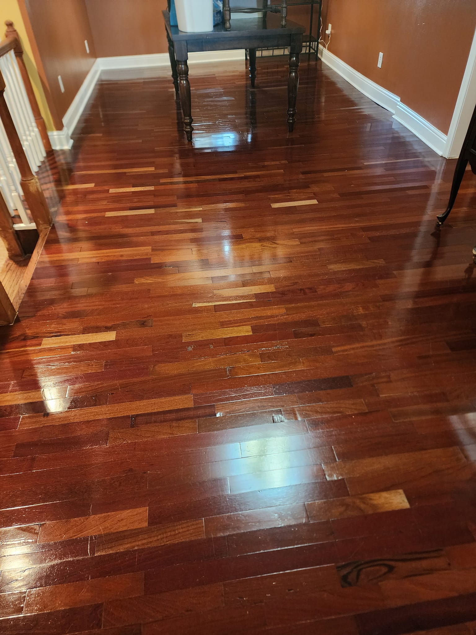 Hardwood-Floor-Cleaning-in-Mobile-AL